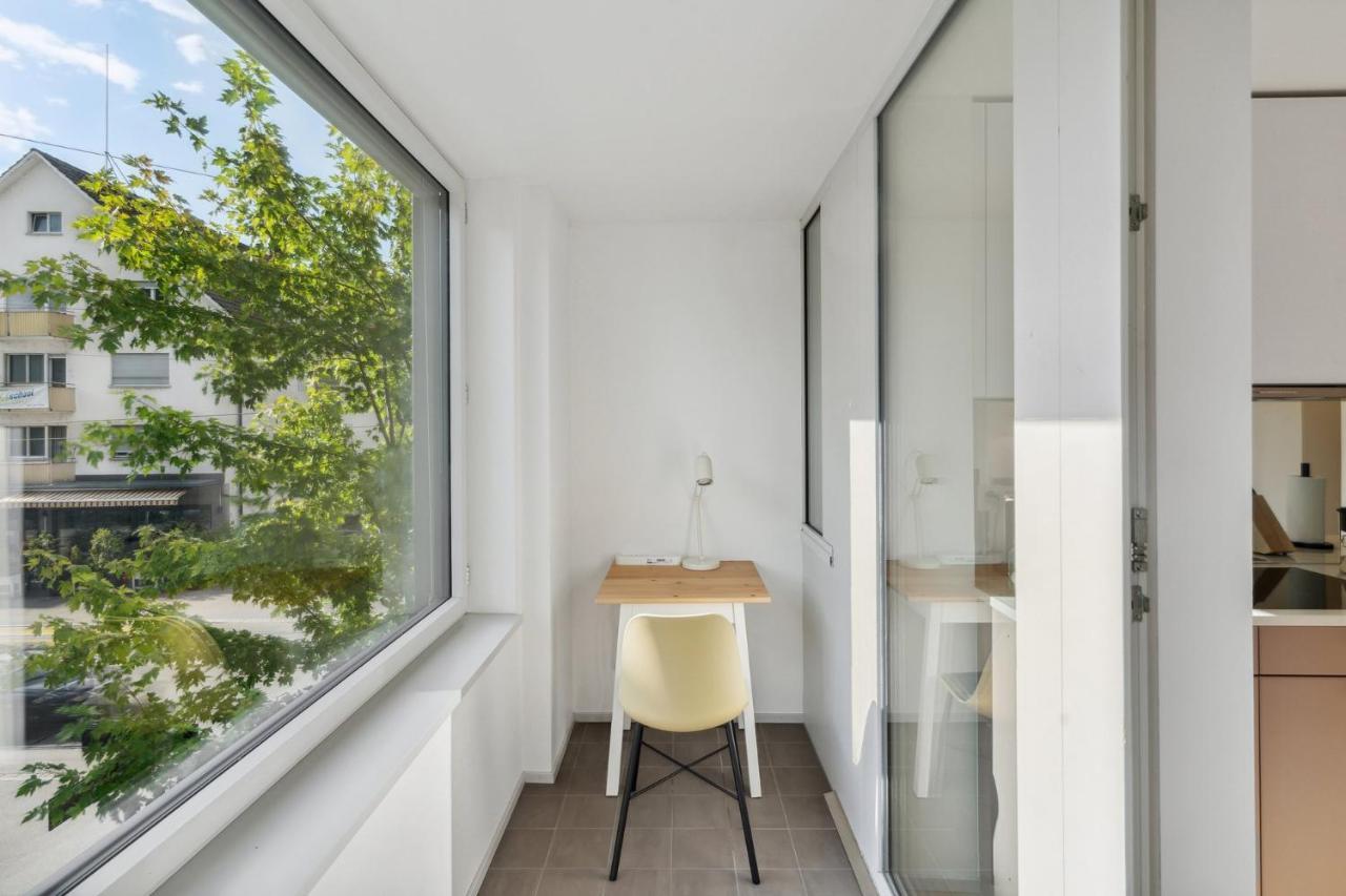 Zurich Flat: Central & Lake Convenience Buitenkant foto